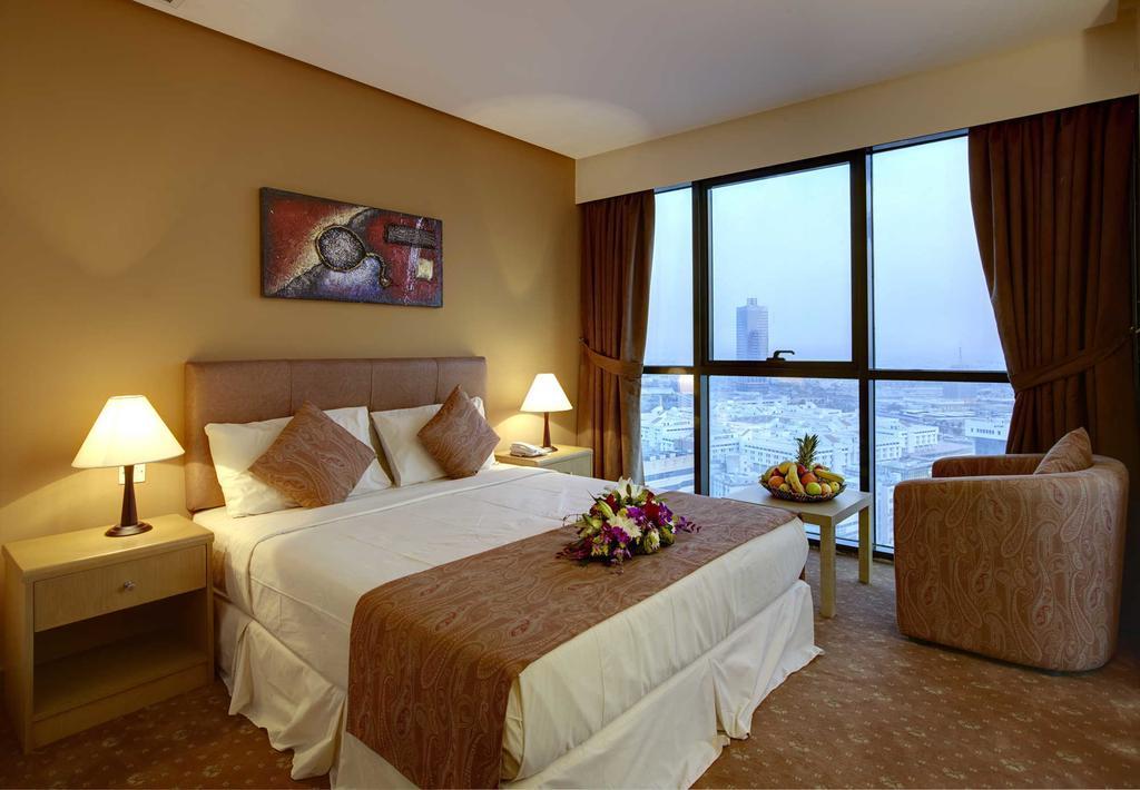 Gulf Rose Hotel Kuwait City Room photo